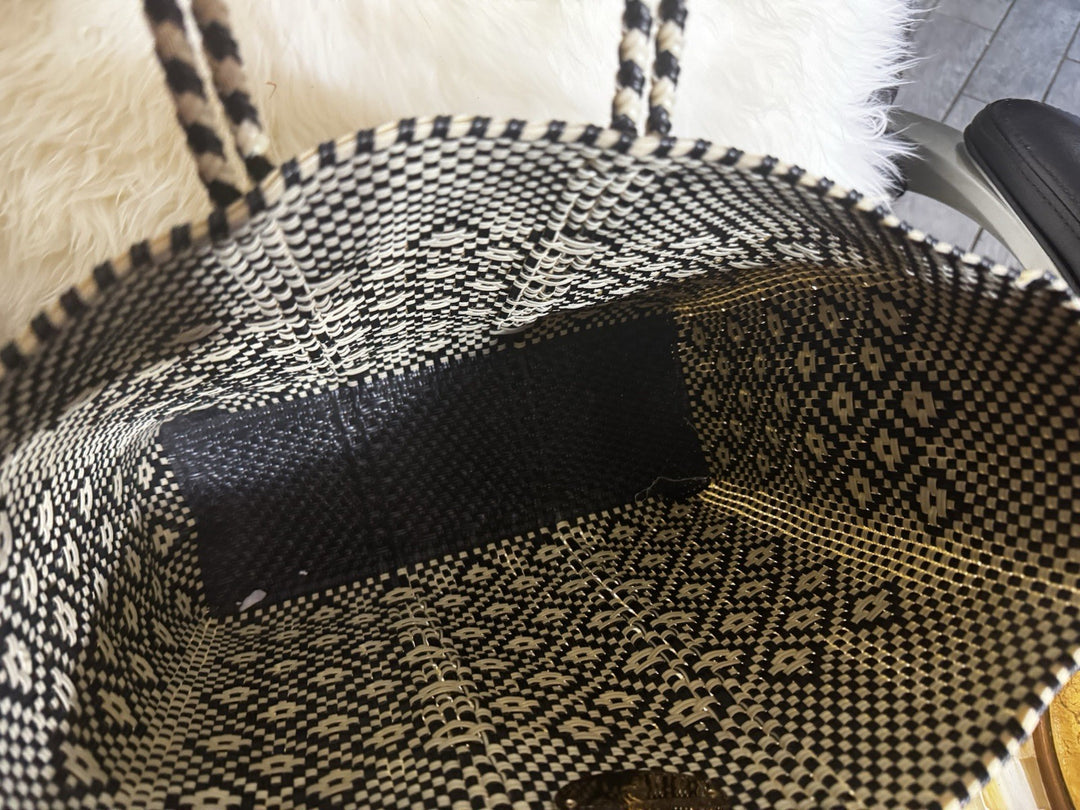 MacKenzie-Childs Courtyard Tote Mackenzie Retired – Black And Beige