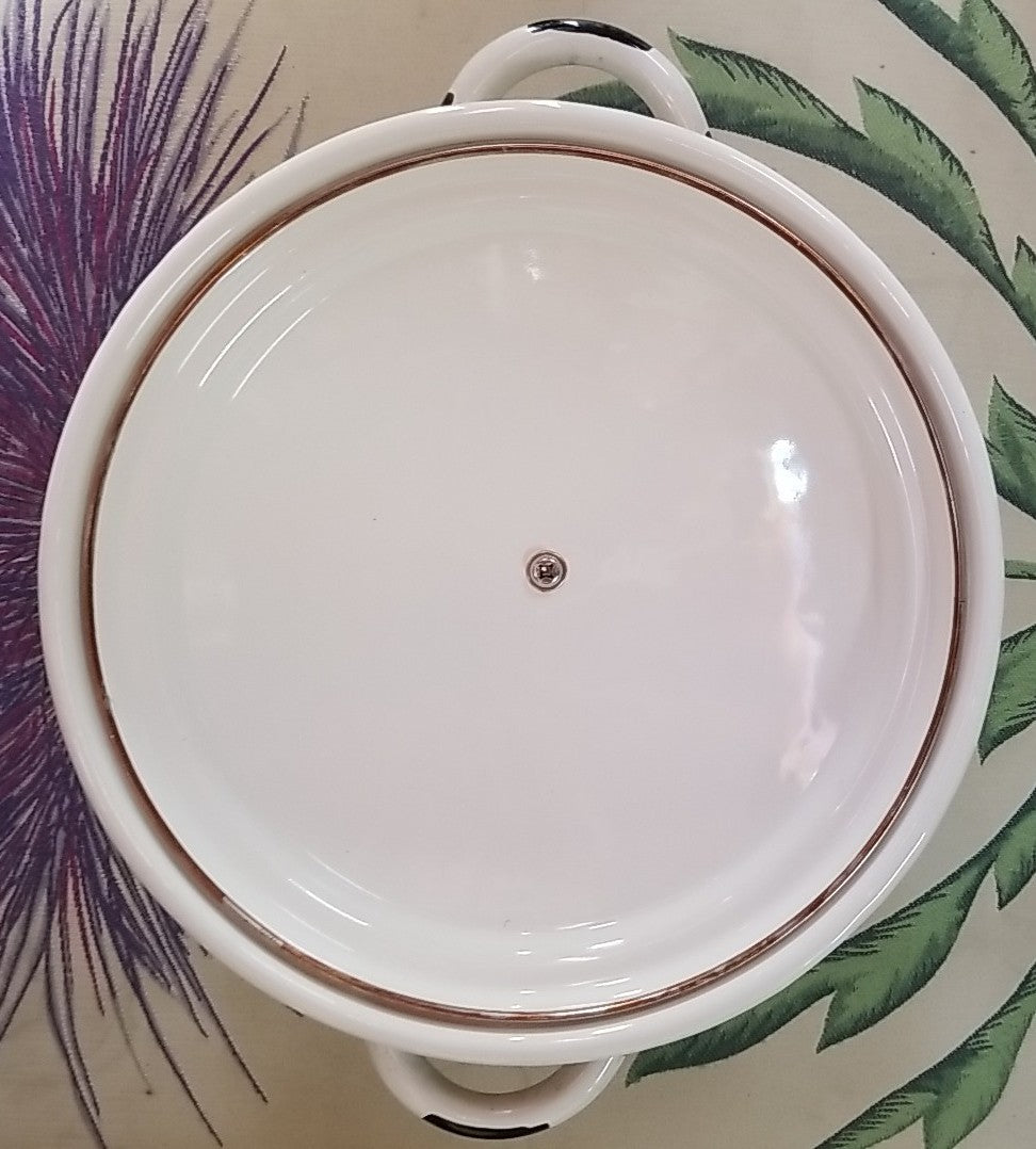 MacKenzie-Childs Courtly Check Medium Enamelware Casserbole 12" Wide New No Box