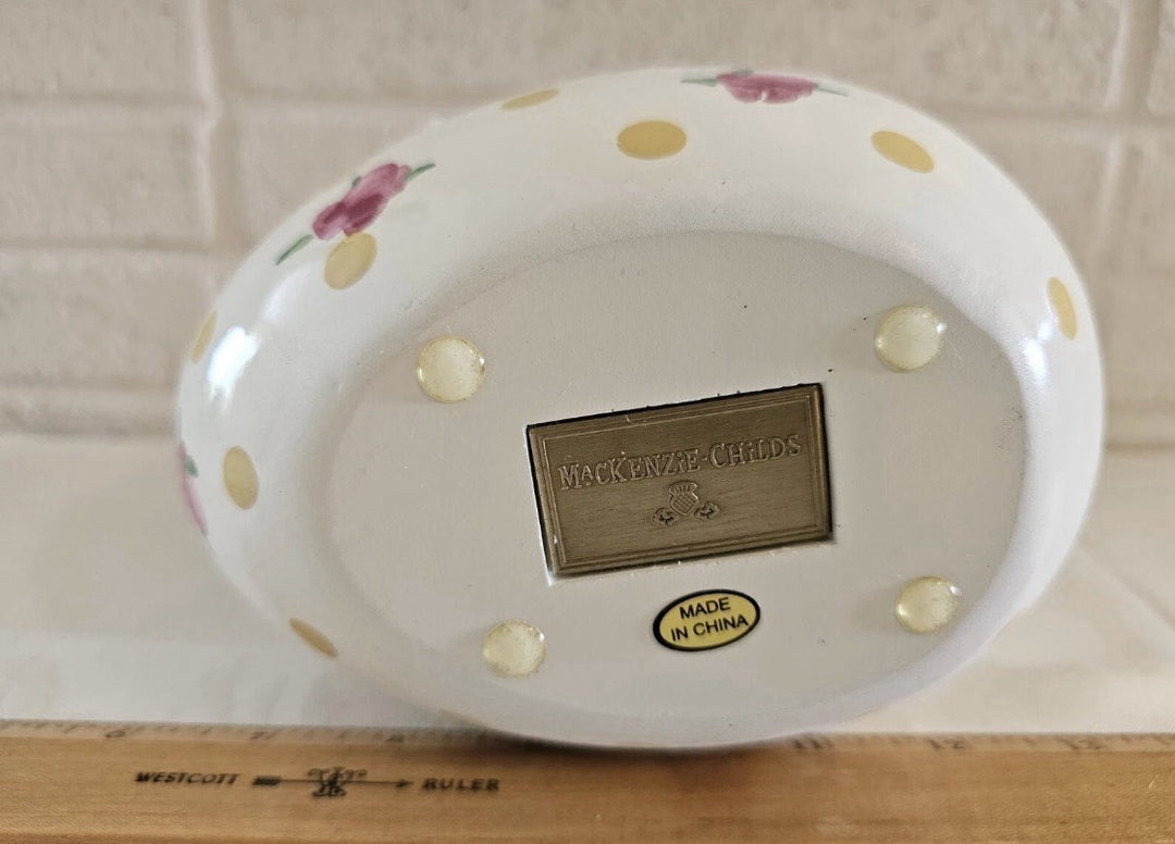NEW Mackenzie Childs ROSE GARDEN PEEKABOO Chicks In Cracked EGG  Retired