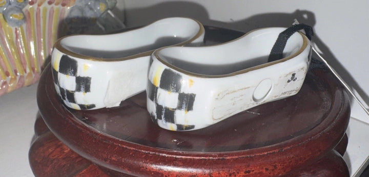Set of 2 MACKENZIE CHILDS Bee And Thistle PORCELAIN NAPKIN RINGS-retired