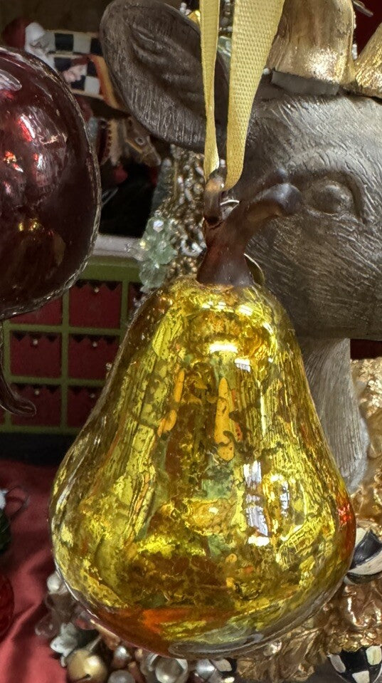 Vintage MMA Metropolitan Museum Of Art Christmas Ornament Hand Blown Glass Pear