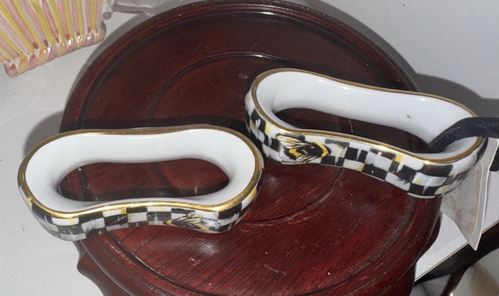 Set of 2 MACKENZIE CHILDS Bee And Thistle PORCELAIN NAPKIN RINGS-retired