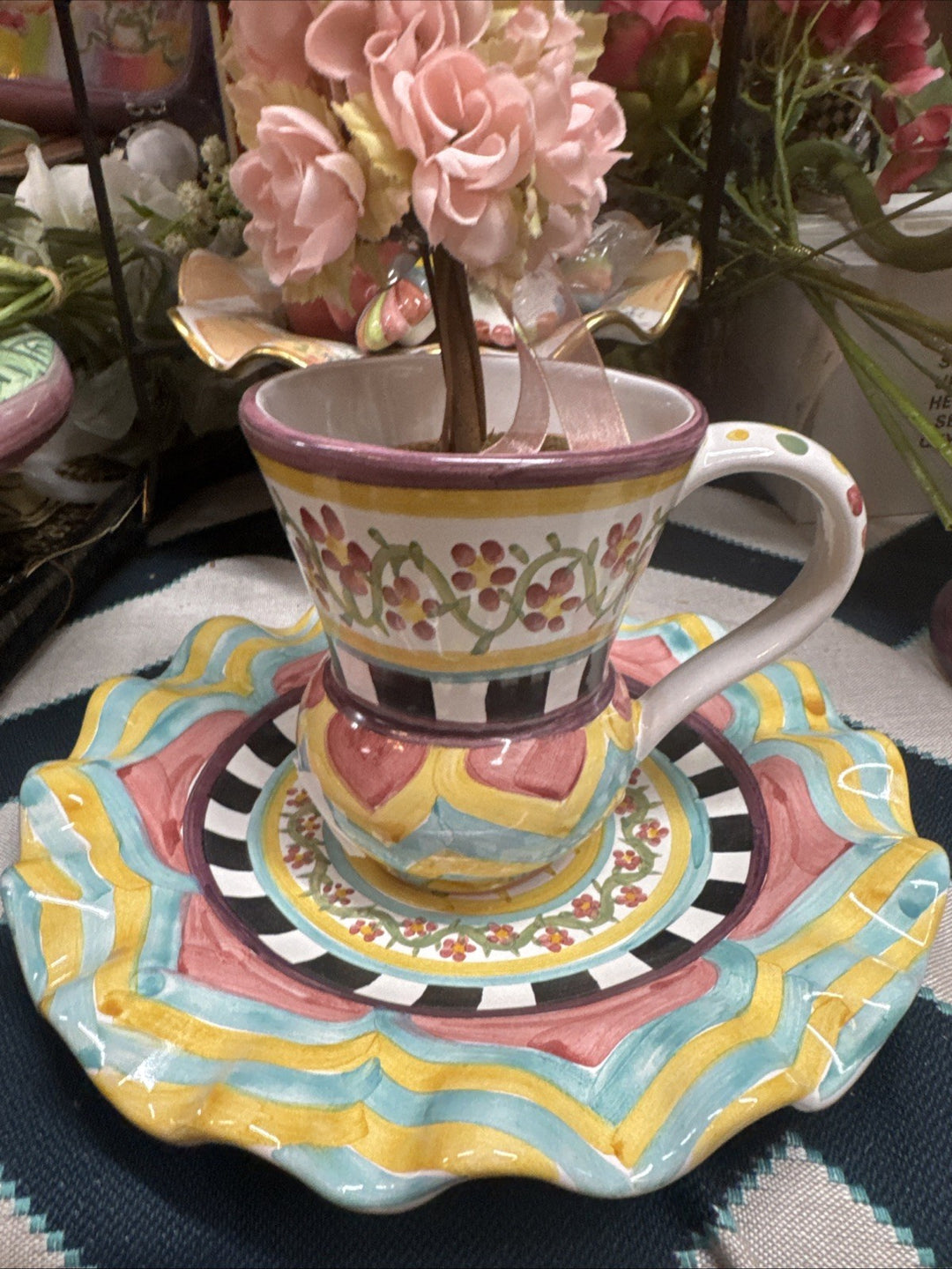 NEW Mackenzie Childs Hitchcock Field TAYLOR MUG Only Hand Painted Majolica
