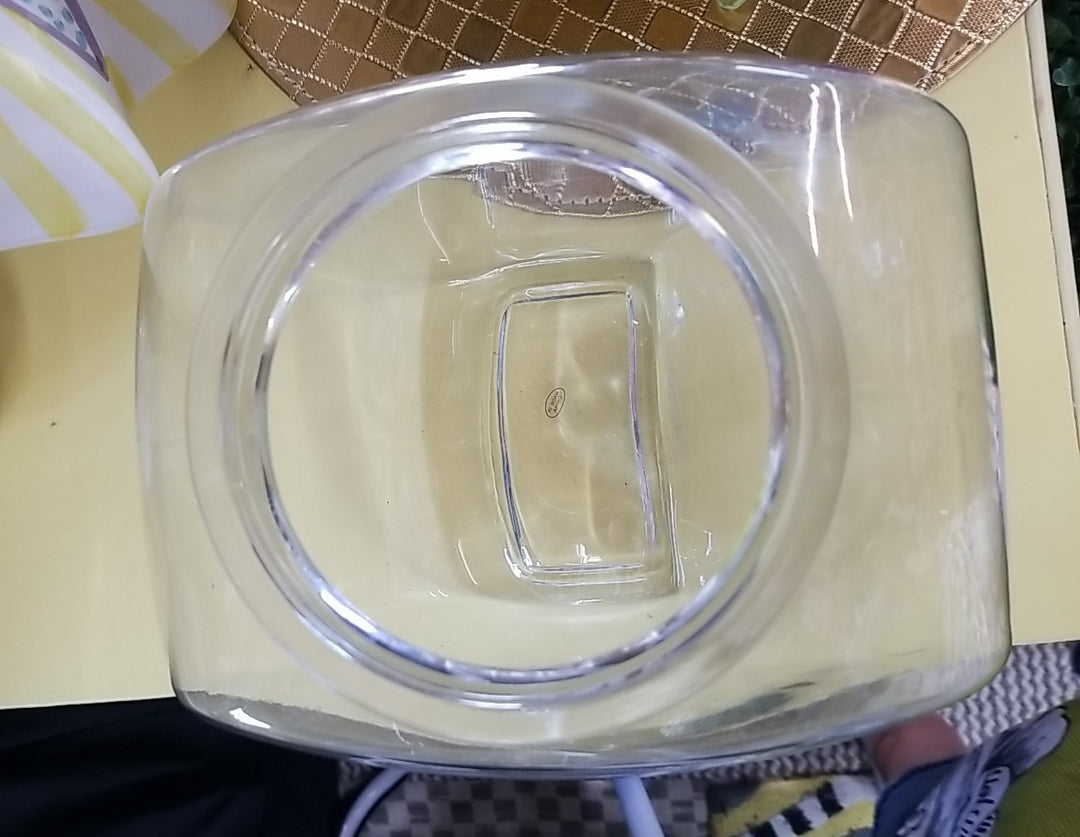 MacKenzie Childs  Cookie Jar with White Flower Market Enamel Lid - New