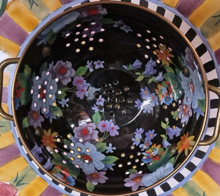 MACKENZIE Childs Black Flower Market  SMALL ENAMEL COLANDER RETIRED