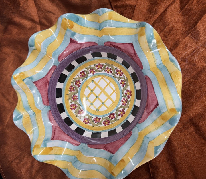 Mackenzie Childs Taylor Hitchcock Fields Fluted Breakfast bowl 8.5” Ceramic