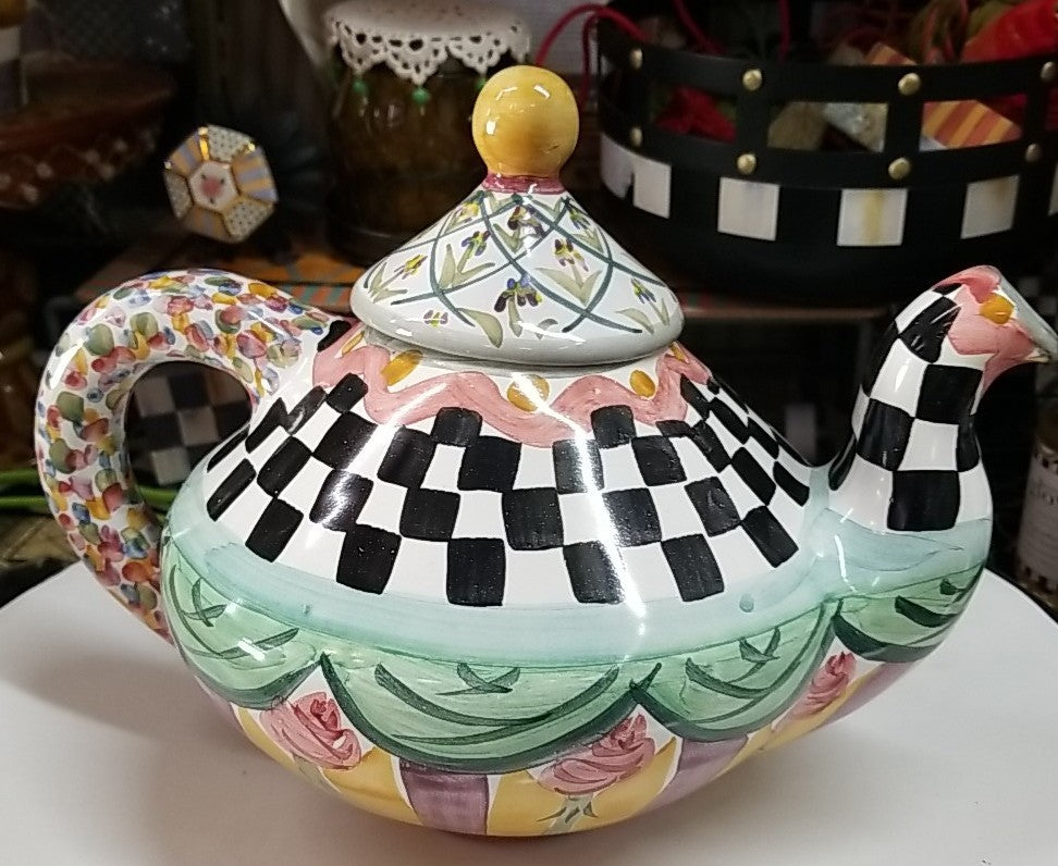 MacKenzie Childs Taylor Odd Fellows Ceramic Tea Pot Kettle 2 qt Retired w/ Lid