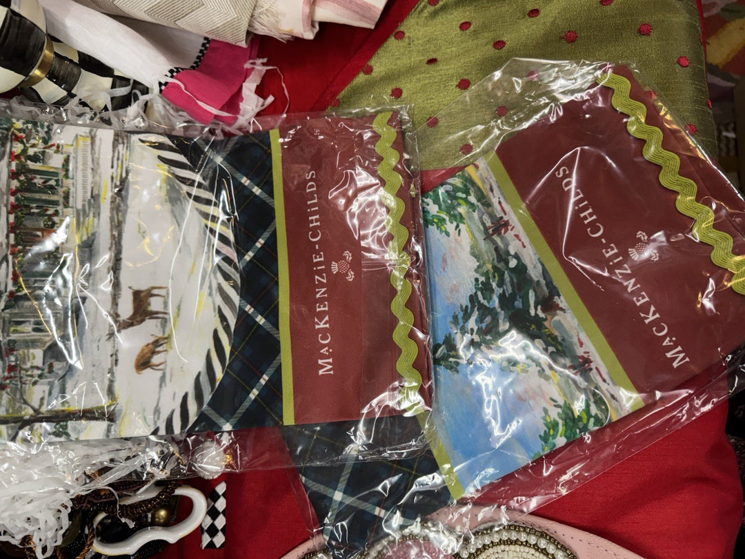 MACKENZIE CHILDS HIGHBANKS DISH TOWELS SET of-2 NEW in package