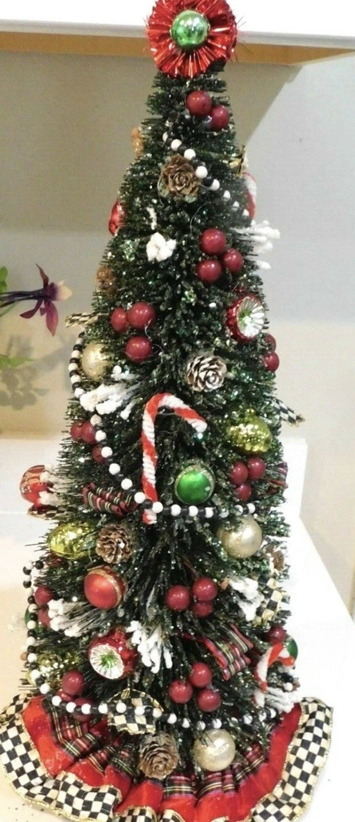 MACKENZIE-CHILD'S"HIGHLAND NOSTALGIA" DECORATIVE MINI HOLIDAY TREE,NEW, RETIRED