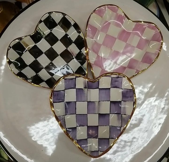 New Mackenzie Childs Plum Purple Check Fluted Ceramic Heart Plate- Gold Trim