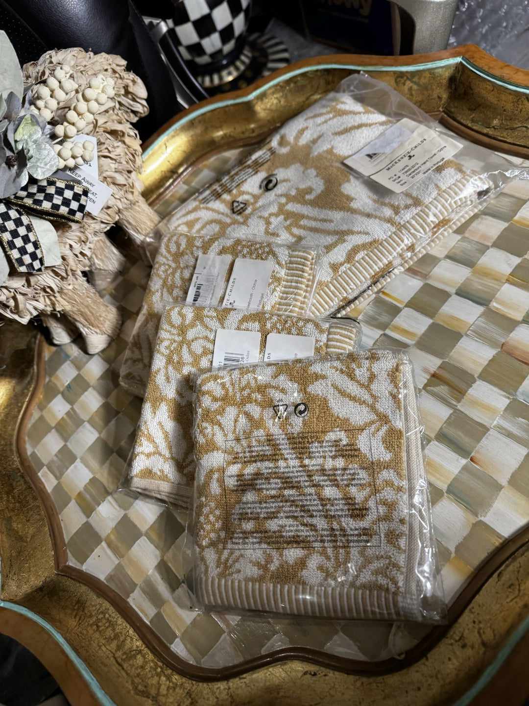Mackenzie Childs Canterbury -ochre Hand Towel  And Washcloths Set 4 Piece