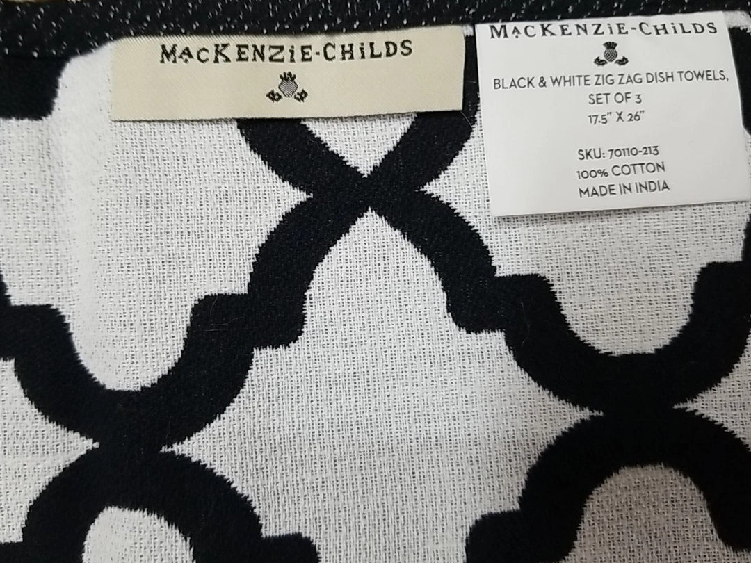 MACKENZiE CHiLDS BLACK & WHITE quatrefoil DISH TOWEL – NEW